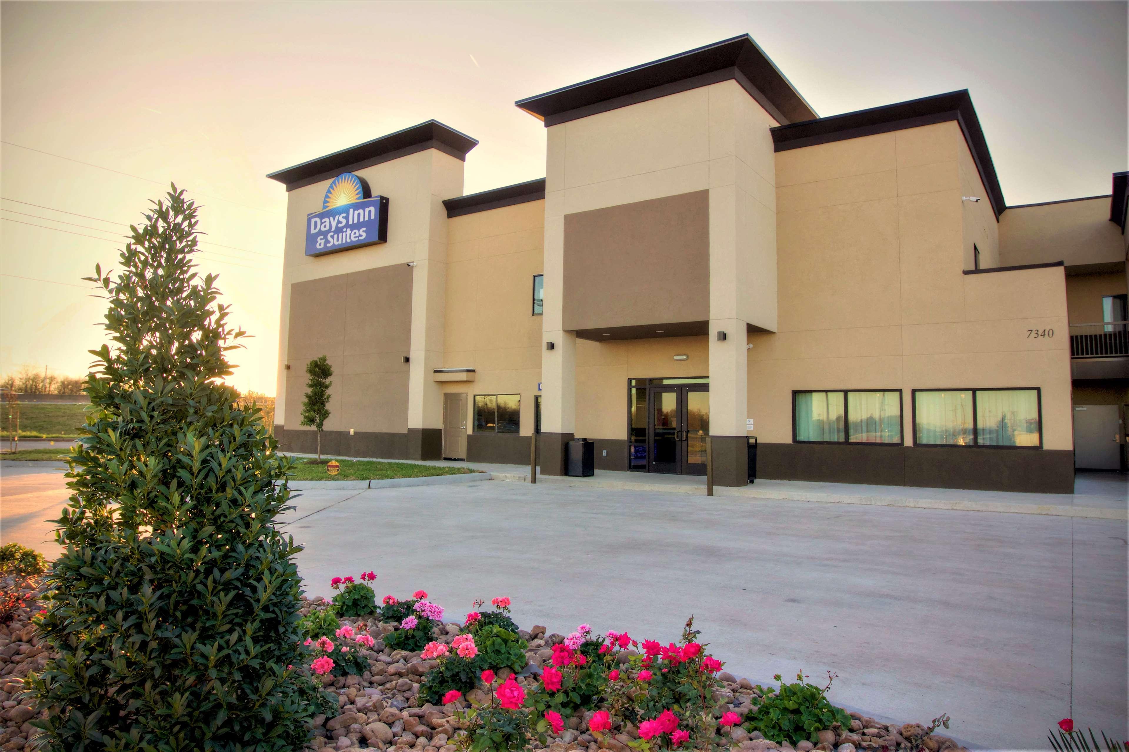Days Inn & Suites By Wyndham פורט ארתור מראה חיצוני תמונה